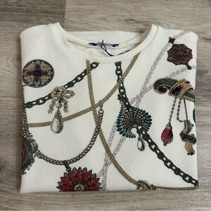 Zara Cream trendy Top embellished design size small holiday blouse